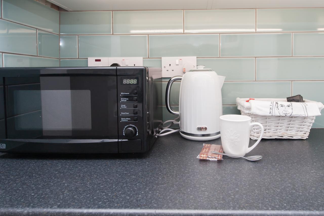 רמסגייט Two Bed Ground Floor Apartment, Sleeps Six, Free Parking And High Speed Wifi מראה חיצוני תמונה