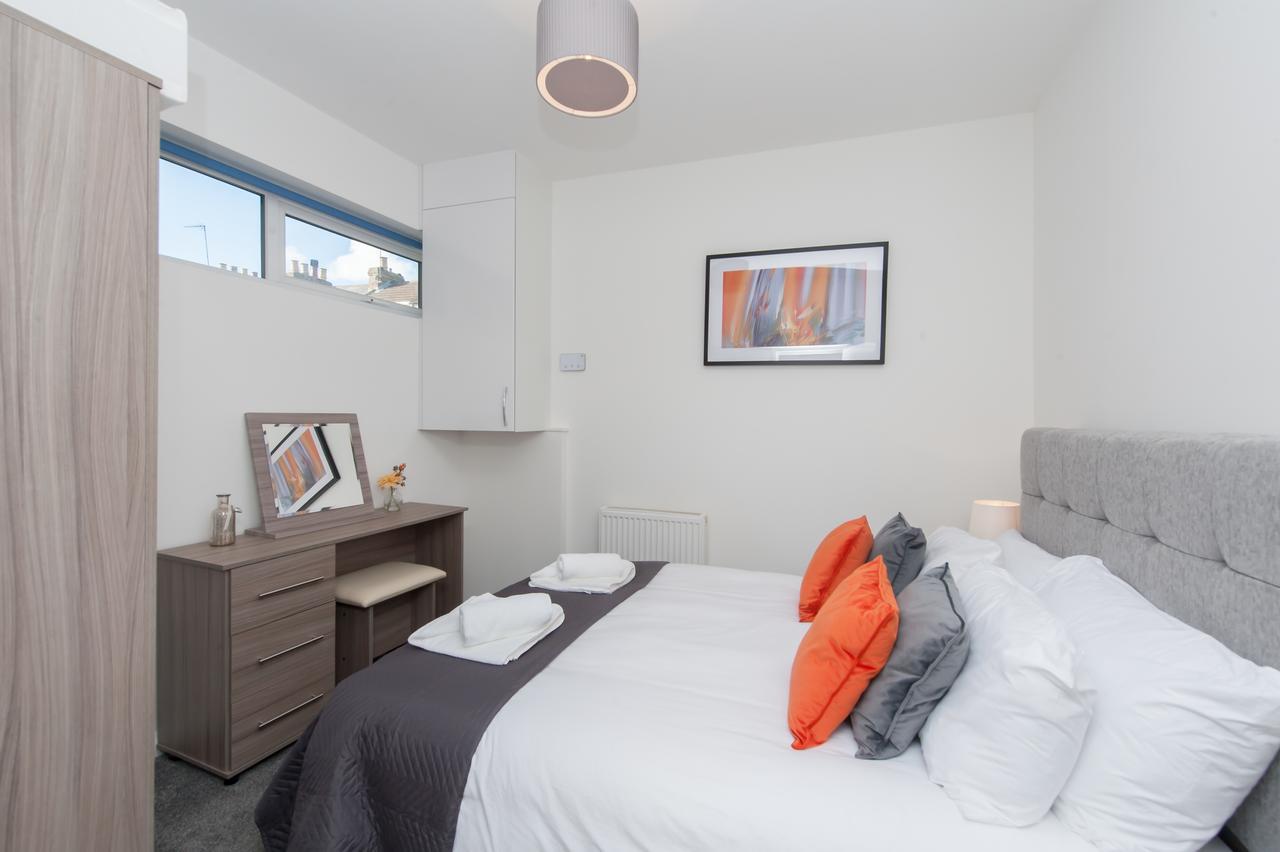 רמסגייט Two Bed Ground Floor Apartment, Sleeps Six, Free Parking And High Speed Wifi מראה חיצוני תמונה